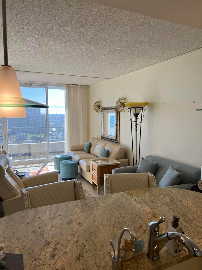 The Enclave unit 1106, Atlantic City, NJ 08401 - photo 6