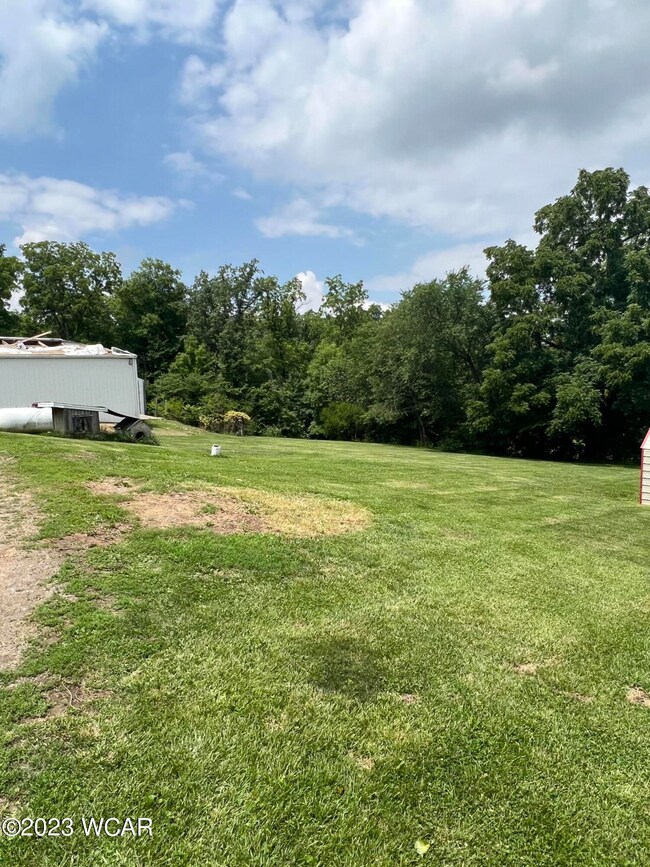 23213 Fairmount Rd, Waynesfield, OH 45896 - photo 6