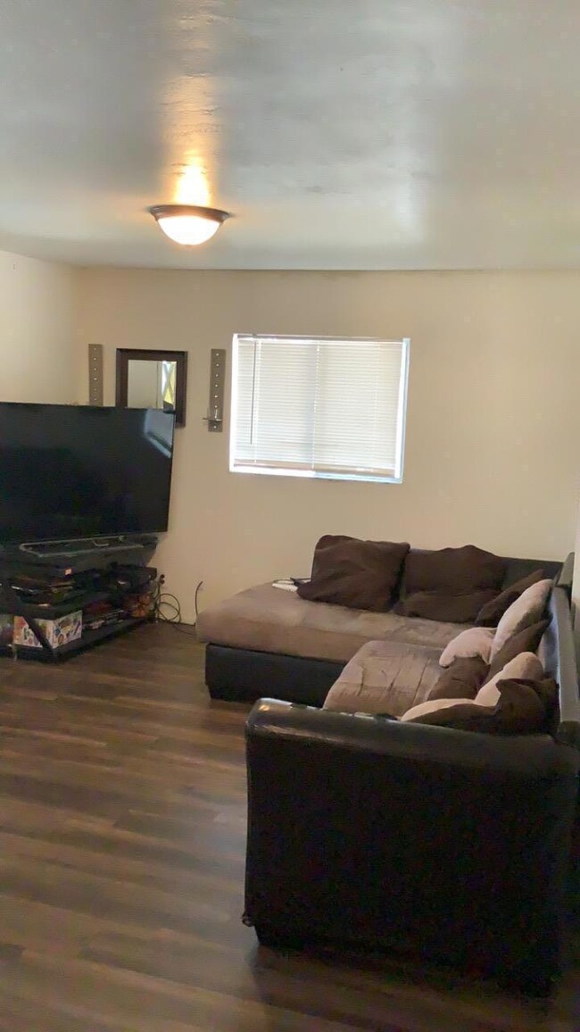 14310 Cook St, Porterville, CA 93257 - photo 3