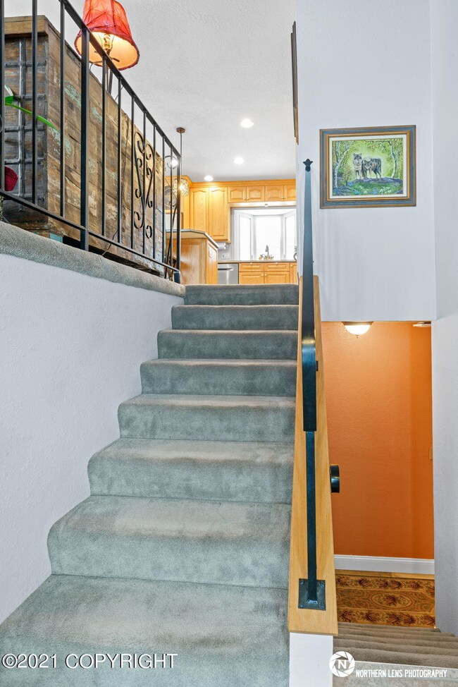 Entry_Stairway_2