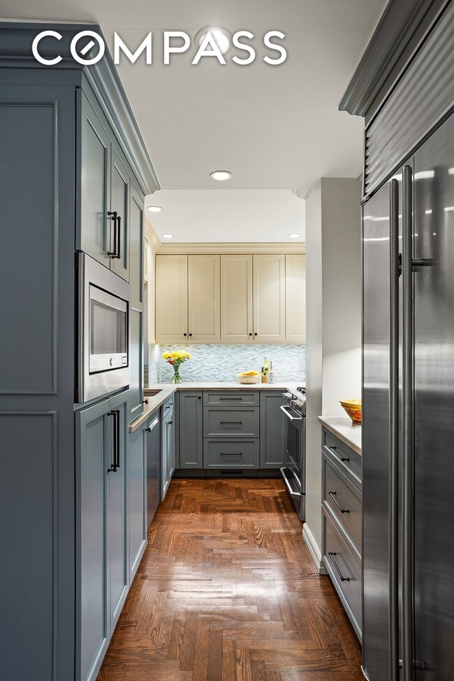 200 E End Ave unit 10KL, New York, NY 10128 - photo 7