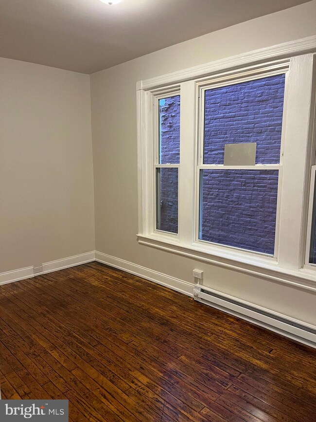 339 Chestnut St unit 1, Pottstown, PA 19464 - photo 7