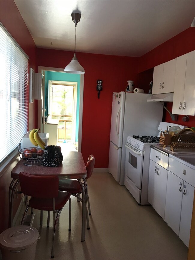 963 7th St, Sparks, NV 89431 - photo 3