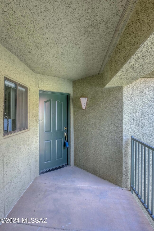 4 Exterior photo d