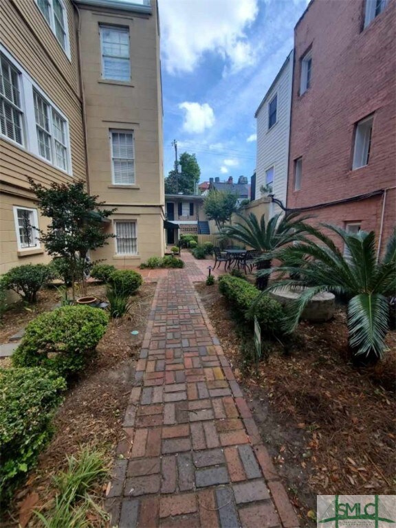 208 E Jones St unit 8, Savannah, GA 31401 - photo 3