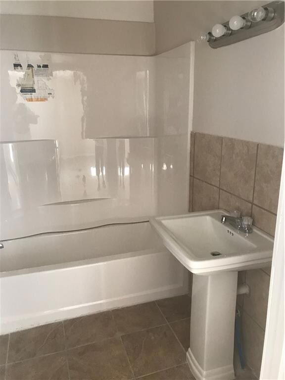 660 Public St, Providence, RI 02907 - photo 3