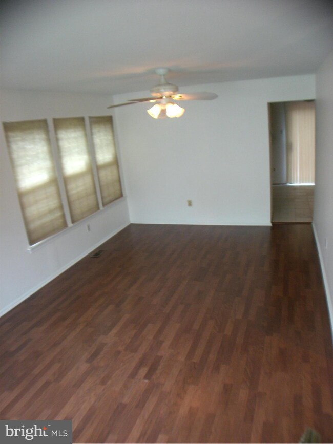 7481 Setting Sun Way, Columbia, MD 21046 - photo 3