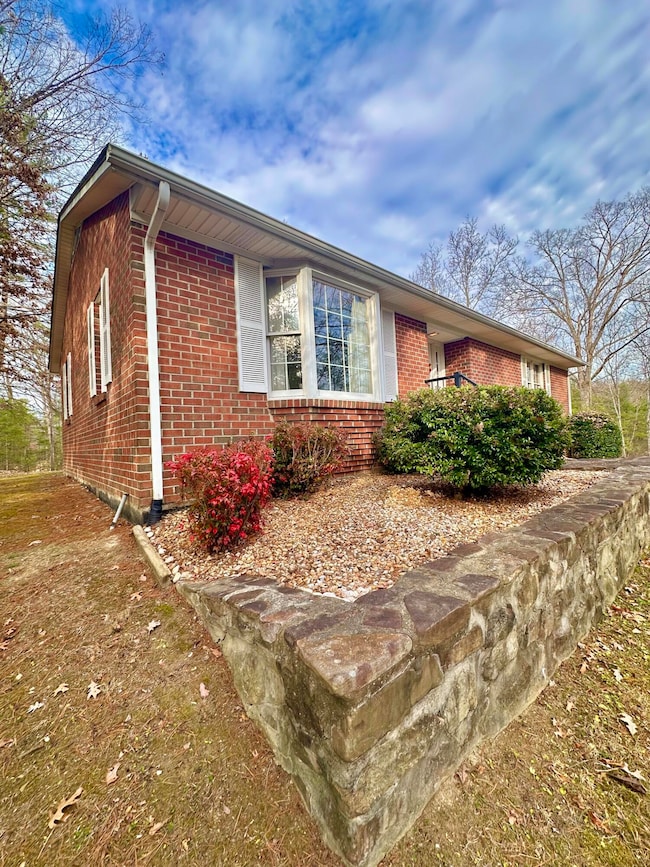 3114 Longdale Furnace Rd, Clifton Forge, VA 24422 - photo 3