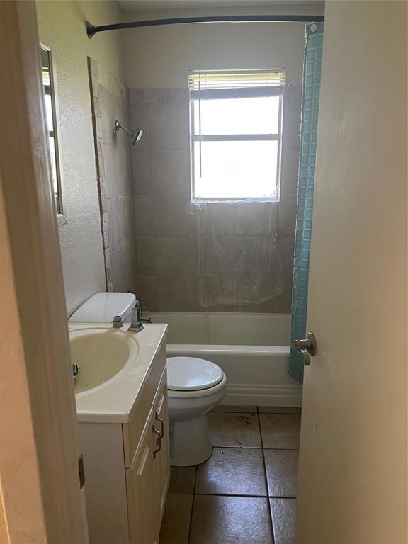 1321 Bryan Dr, Bedford, TX 76022 - photo 3