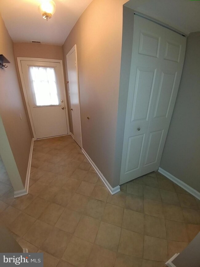 1471 Chatham Ct unit 48YD, Crofton, MD 21114 - photo 2