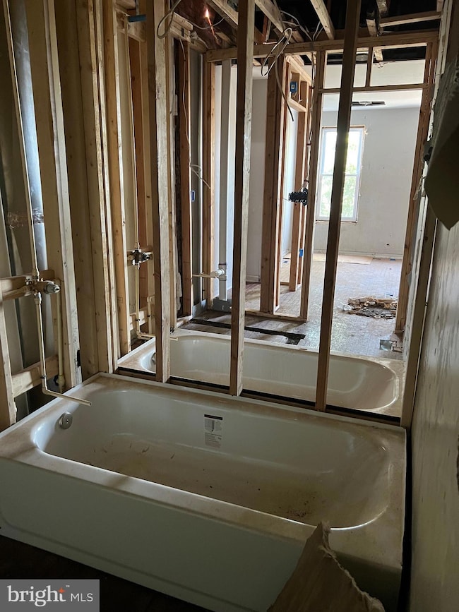 3407 E Lombard St, Baltimore, MD 21224 - photo 6