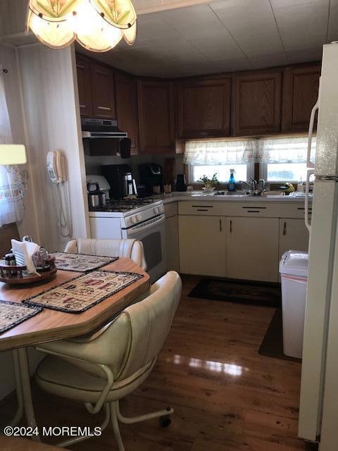 Dining Room/Kitchen