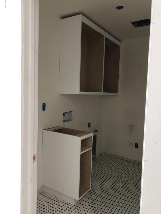 3422 N 14th Place, Phoenix, AZ 85014 - photo 4