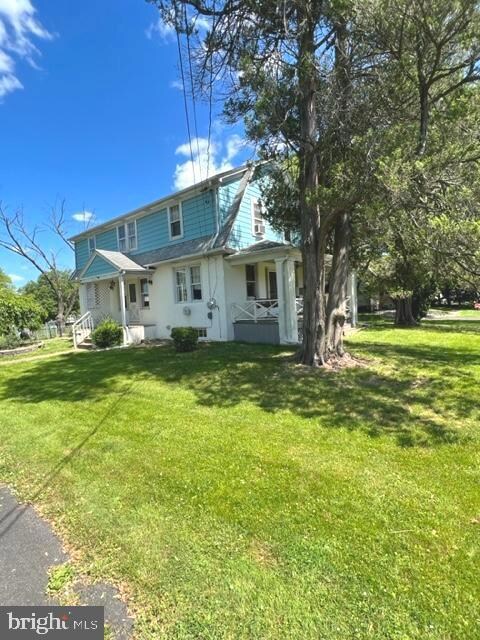 1428 Walnut St, Lansdale, PA 19446 - photo 3