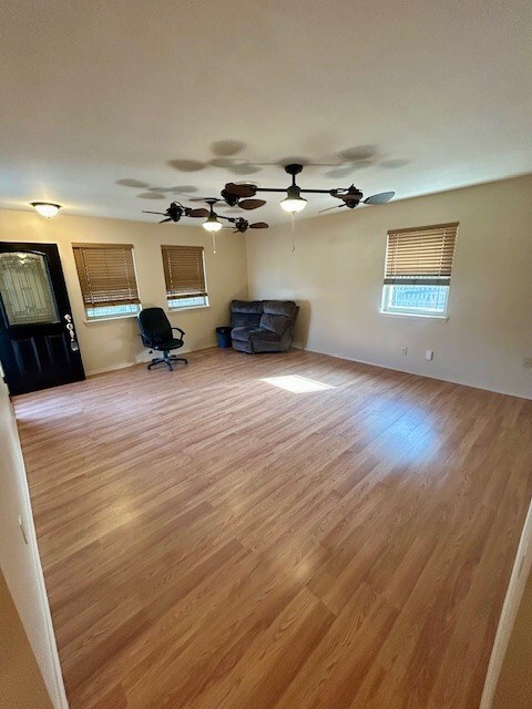 302 Kendrick Ave, Dalhart, TX 79022 - photo 4