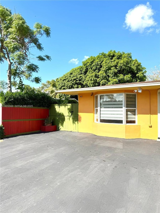 9745 SW 161st St unit 1, Miami, FL 33157 - photo 3