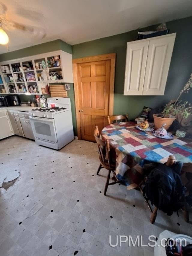 117 Baltic Ave, Caspian, MI 49915 - photo 6