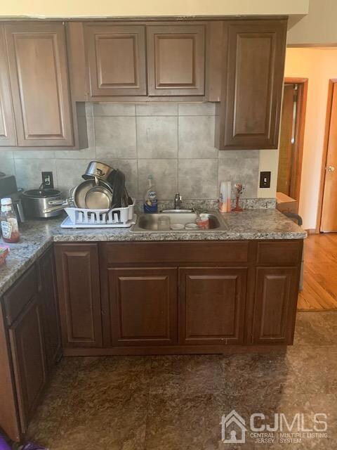 610 E Henry St, Linden, NJ 07036 - photo 5