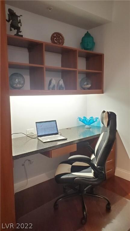 Allure Las Vegas unit 2311, Las Vegas, NV 89102 - photo 4