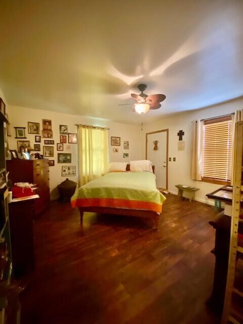 4249 Main bedroom