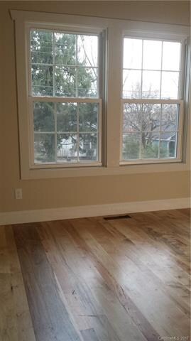 4 Azalea St, Asheville, NC 28803 - photo 4