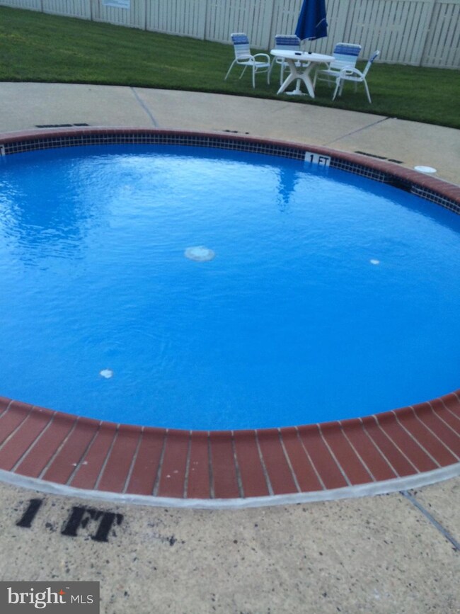 1475 Mount Holly Rd unit L6, Beverly, NJ 08010 - photo 4