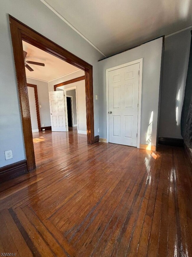 169 W End Ave, Newark, NJ 07106 - photo 4