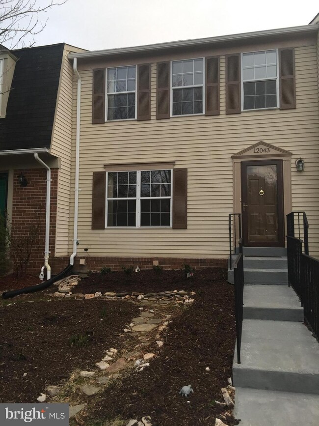 12043 Winding Creek Way, Germantown, MD 20874 - photo 2