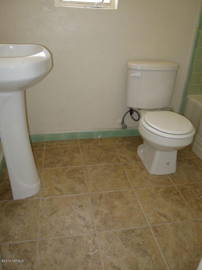 Brown Wy updated bathroom in some units