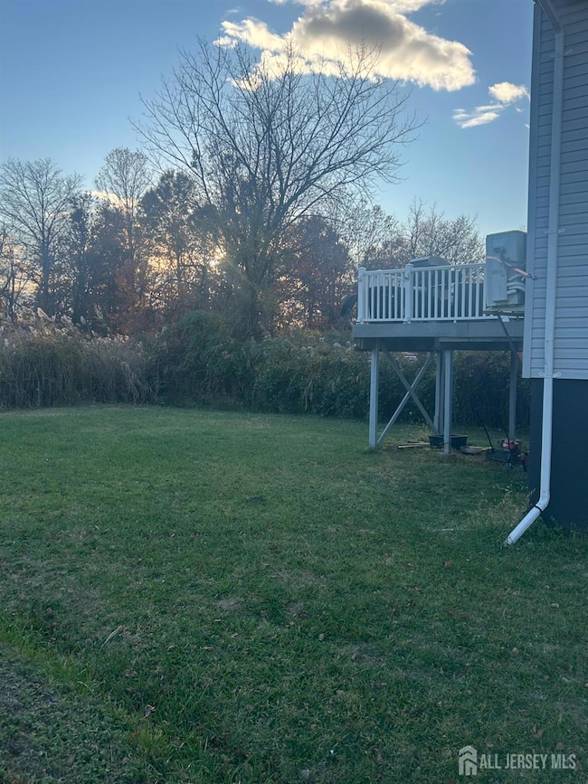 140 S Robert St, Sewaren, NJ 07077 - photo 3