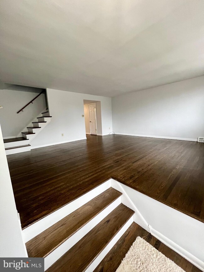 1243 Harshaw Rd, Brookhaven, PA 19015 - photo 3