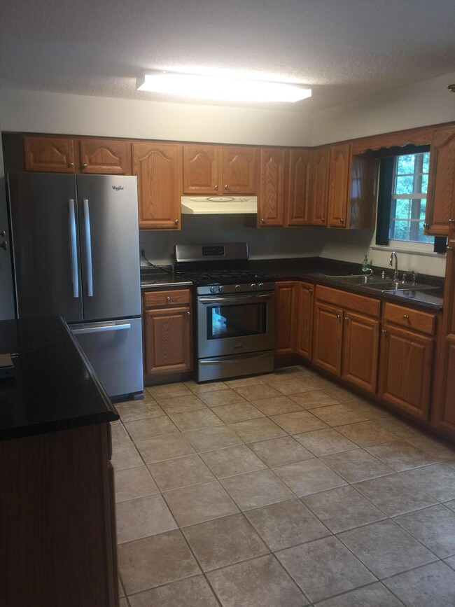 7008 Windcrest Kitchen 2