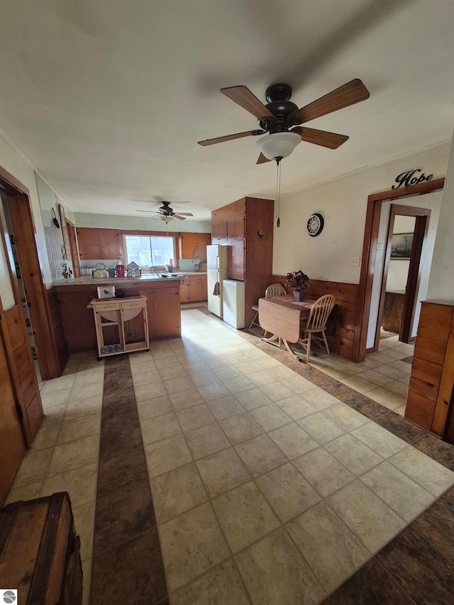 201 S Bridge St, Bellaire, MI 49615 - photo 4