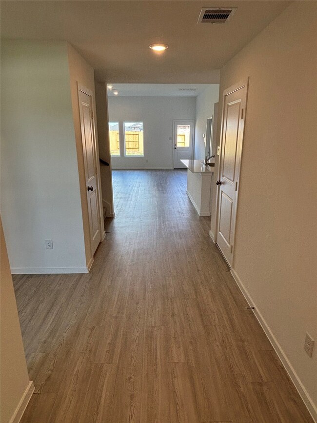 9806 Cliffside Ridge, Baytown, TX 77521 - photo 6