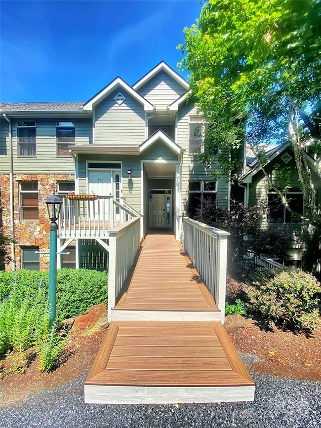 80 Stoney Falls Loop unit 3-203, Burnsville, NC 28714 - photo 3