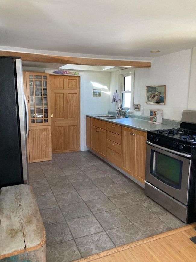 4 Ocean View Rd, Scarborough, ME 04074 - photo 4