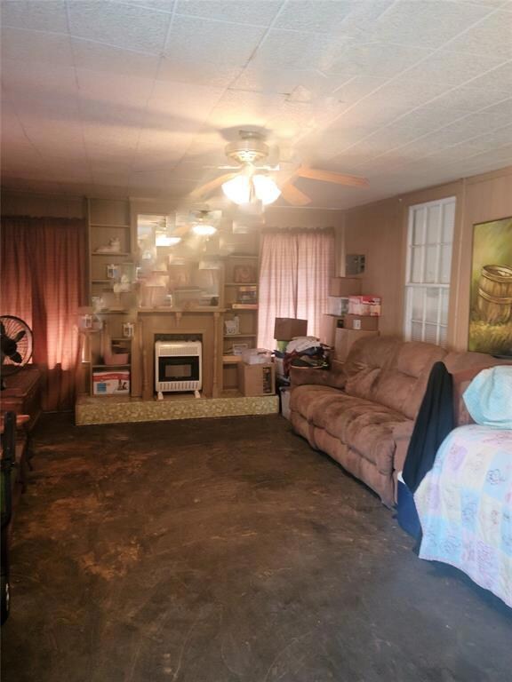 1100 N Morris St, Gainesville, TX 76240 - photo 5