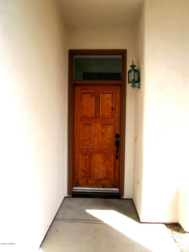 10821 E Walking Stick Dr, Tucson, AZ 85748 - photo 2