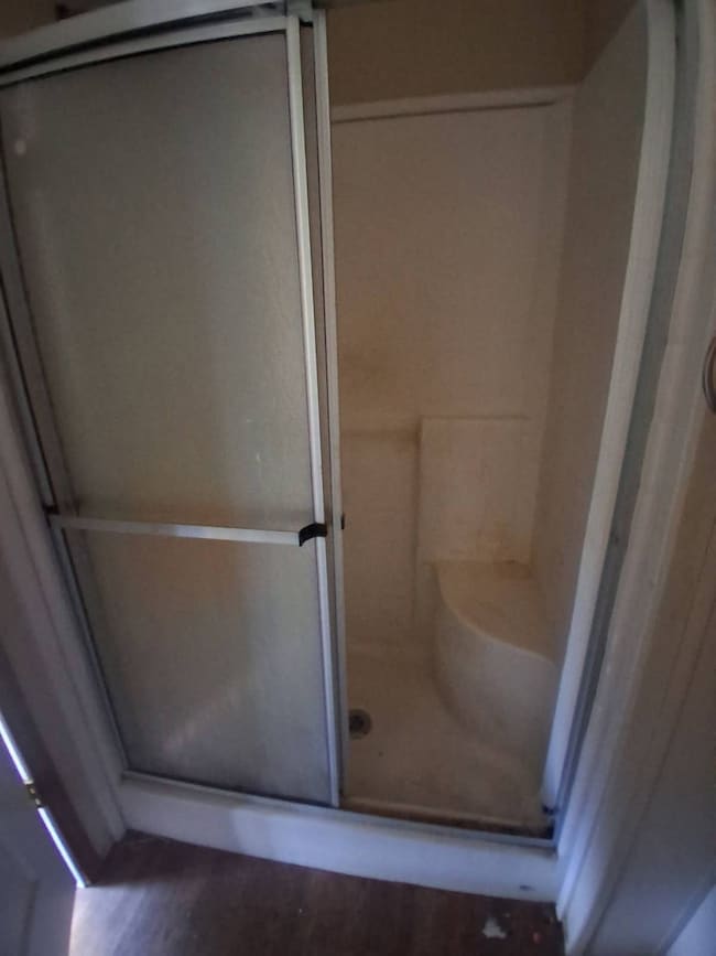 1117 E Moore St, Beeville, TX 78102 - photo 5