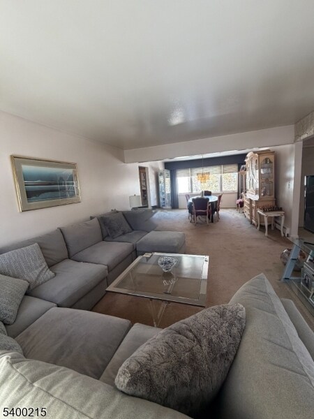 21 Pilgrim Ct, Bloomfield, NJ 07003 - photo 2