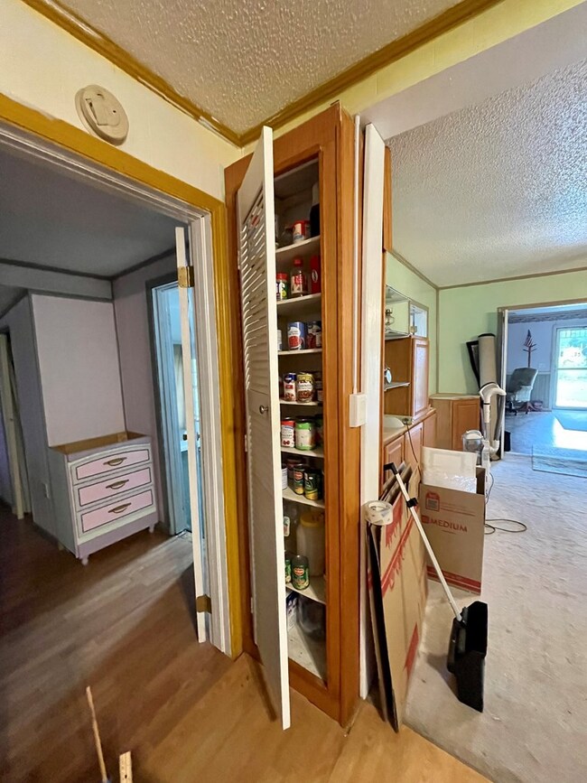 pantry 
