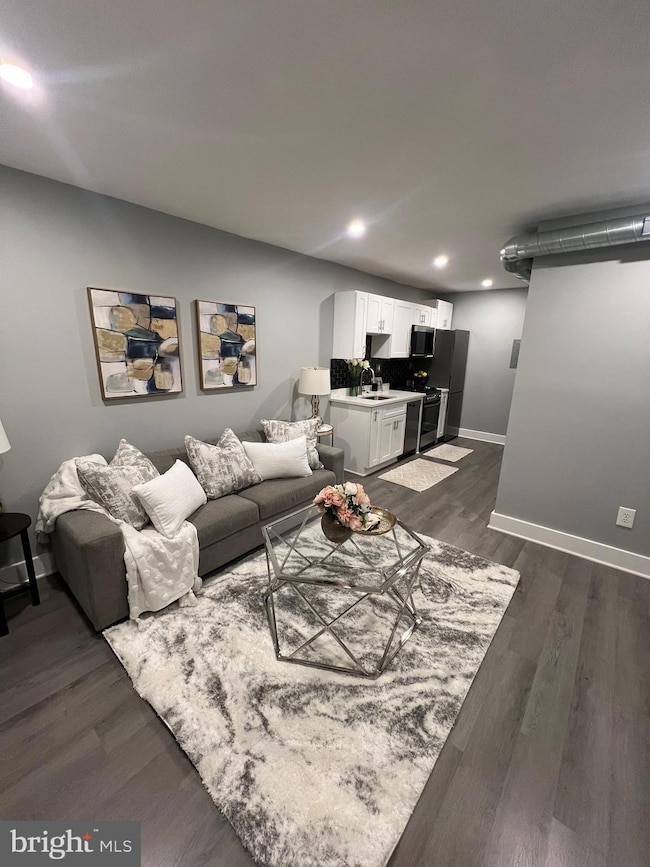 517 7th St NE unit 2, Washington, DC 20002 - photo 5