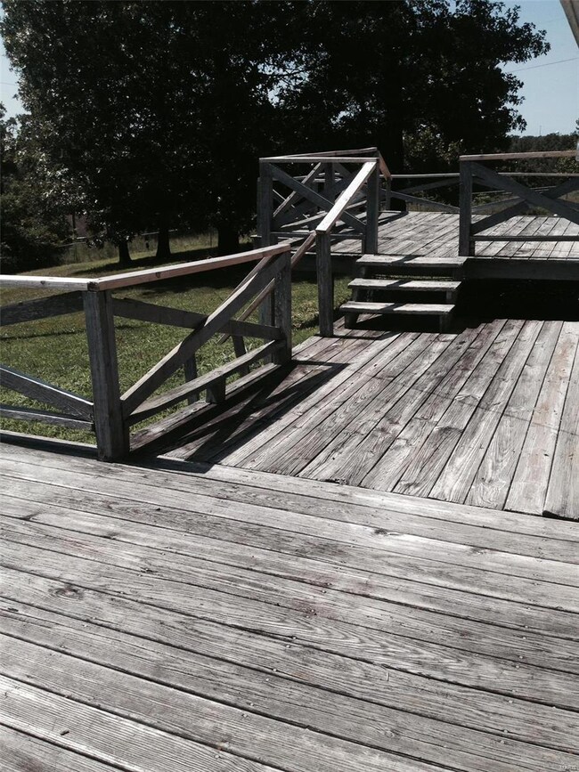 14312 Torpedo Dr, Saint Robert, MO 65584 - photo 6