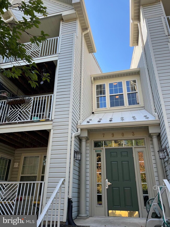 7903 Valley Manor Rd unit F, Owings Mills, MD 21117 - photo 3