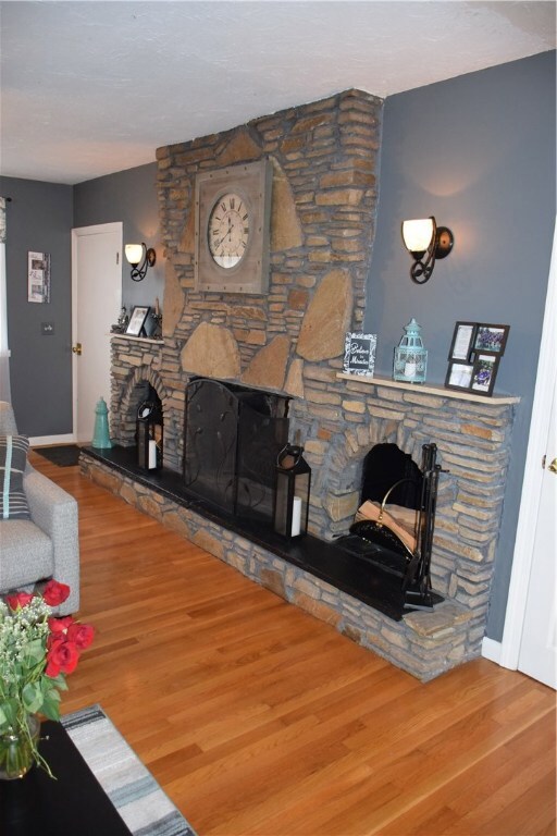 29 Country Rd, Woonsocket, RI 02895 - photo 5