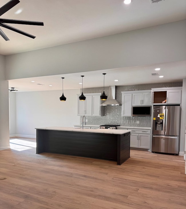 615 Saint Charles Place, Nacogdoches, TX 75961 - photo 2