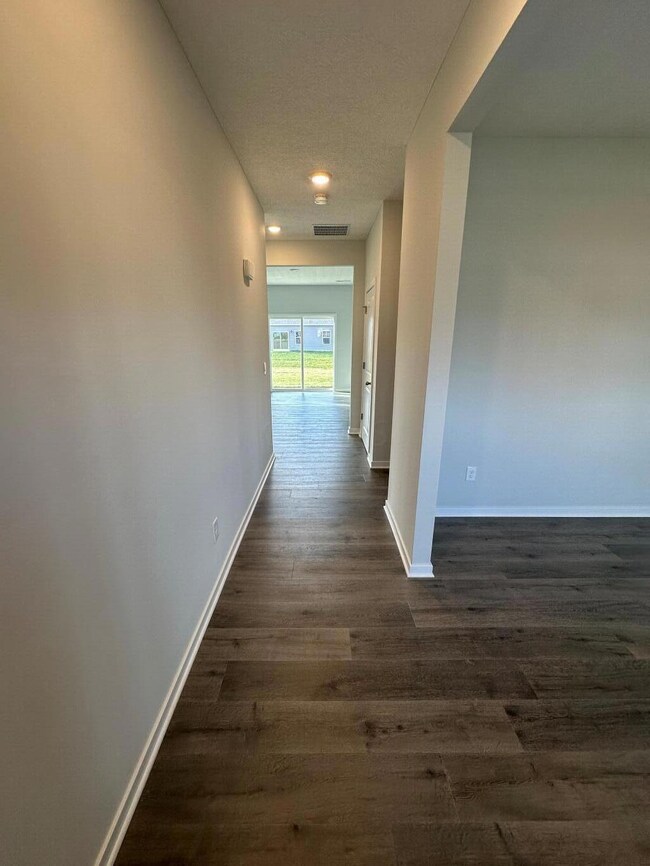 1497 Raley Way, New Rome, OH 43228 - photo 3