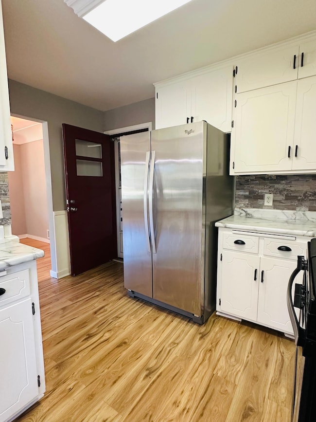 417 4th St NE, Osseo, MN 55369 - photo 7