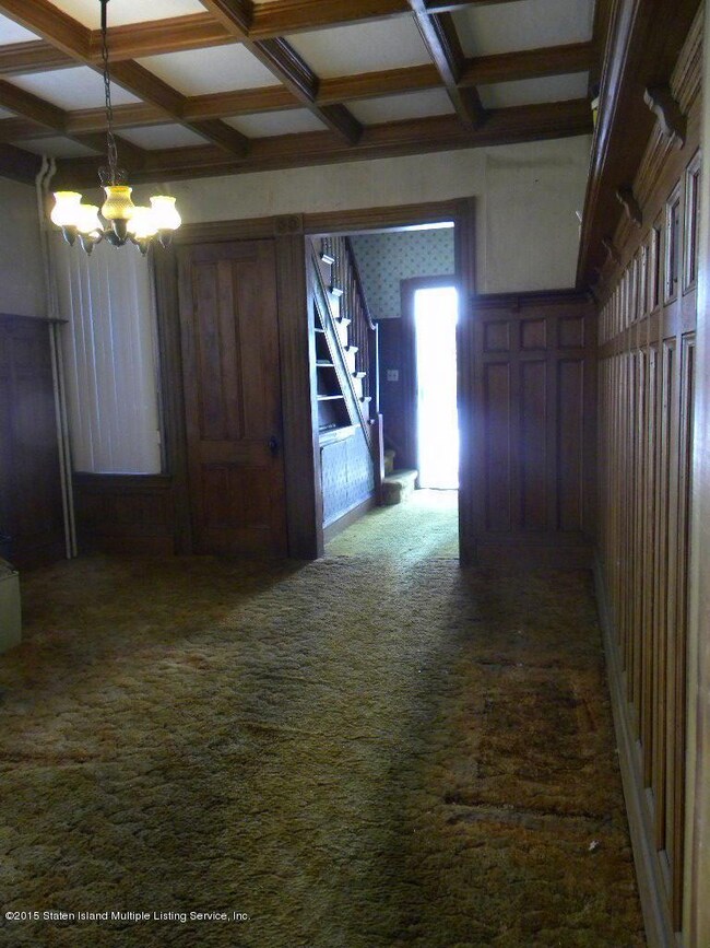 5859 Amboy Rd Interior Pictures 004