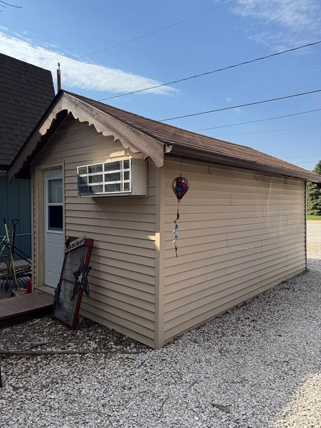 7467 Twin Lakes Rd, Manson, IA 50563 - photo 3